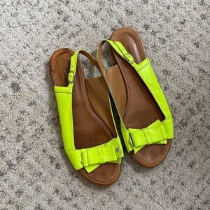 🧡 Nanette Lepore Neon Bow Leather Sandals Size 39.5